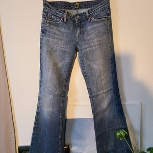 7 For All Mankind Flare Jeans sz 26
